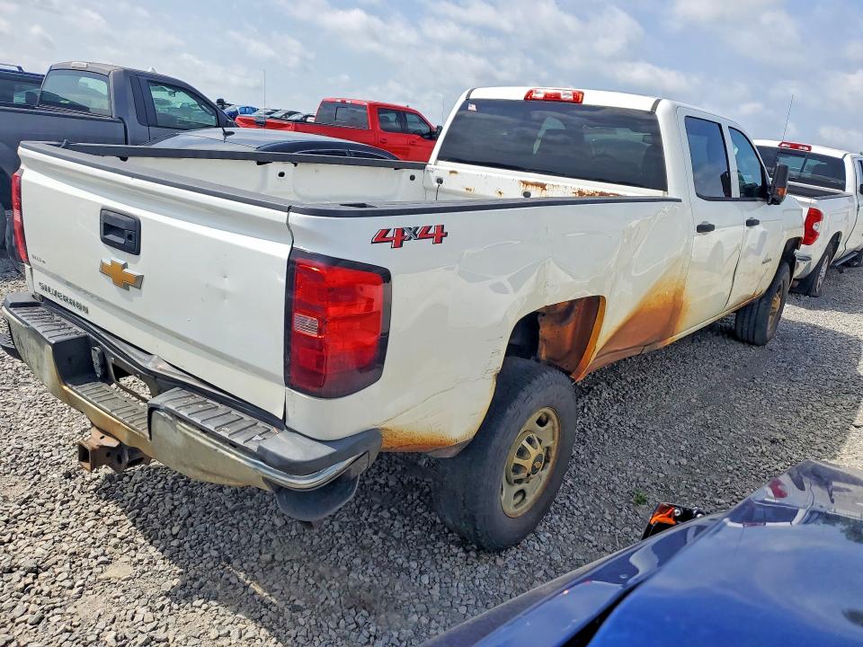 Продаж на аукціоні авто 2018 Chevrolet Silverado, vin: 1GC1KUEG0JF117507, номер лоту: 58077226