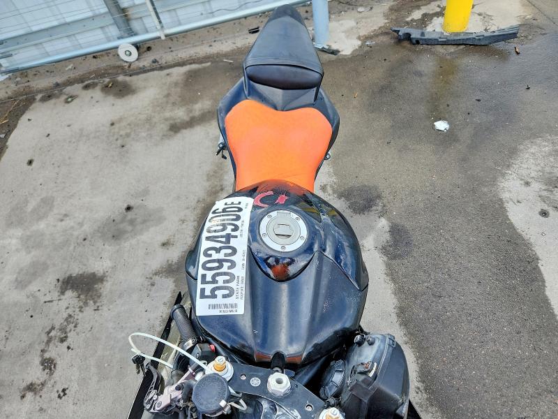 55934906 :رقم المزاد ، JYARJ12Y16A001203 vin ، 2006 Yamaha Yzfr6 مزاد بيع