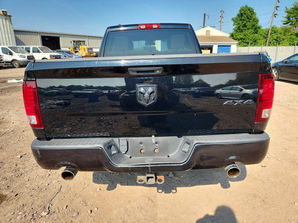 58776386 :رقم المزاد ، 1C6RR7FT6ES318201 vin ، 2014 Ram 1500 مزاد بيع