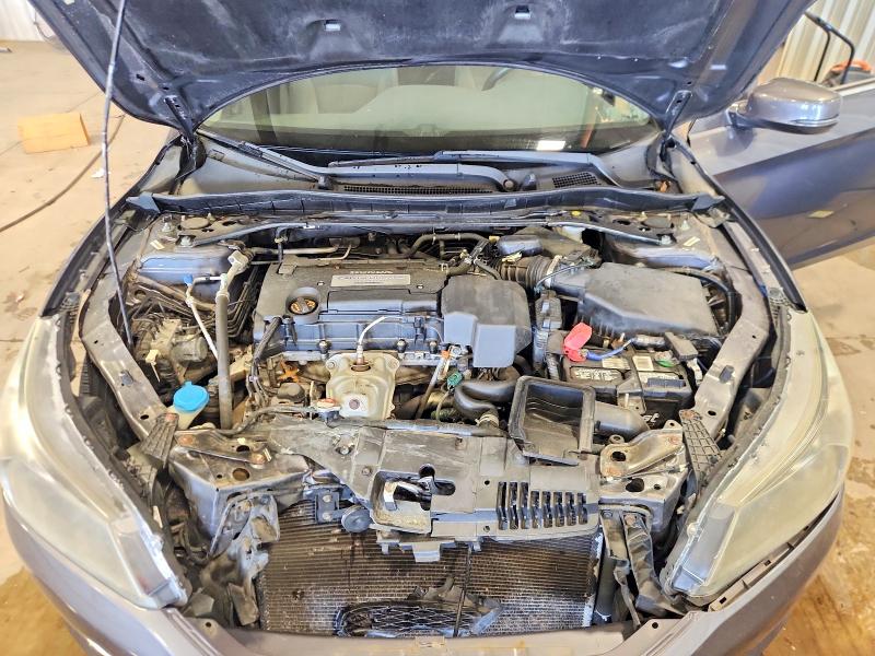 2013 Honda Accord მანქანა იყიდება აუქციონზე, vin: 1HGCR2F75DA226829, აუქციონის ნომერი: 55702856