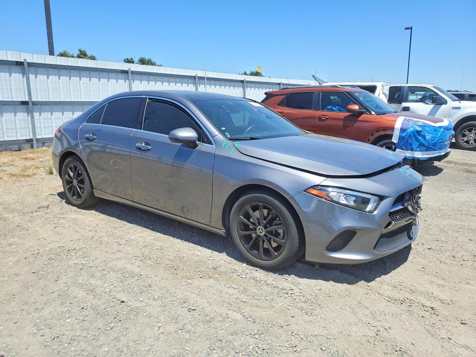 2019 Mercedes-benz A მანქანა იყიდება აუქციონზე, vin: WDD3G4EB8KW033408, აუქციონის ნომერი: 56847566