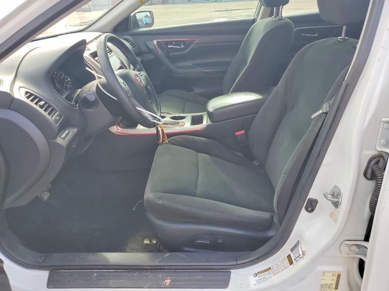 2015 Nissan Altima მანქანა იყიდება აუქციონზე, vin: 1N4AL3AP2FC250698, აუქციონის ნომერი: 58295986