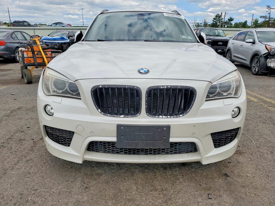 2015 Bmw X1 მანქანა იყიდება აუქციონზე, vin: WBAVM5C53FVV94431, აუქციონის ნომერი: 55925406