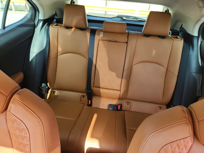 Продаж на аукціоні авто 2021 Lexus Ux, vin: JTHP9JBH1M2053795, номер лоту: 56616146