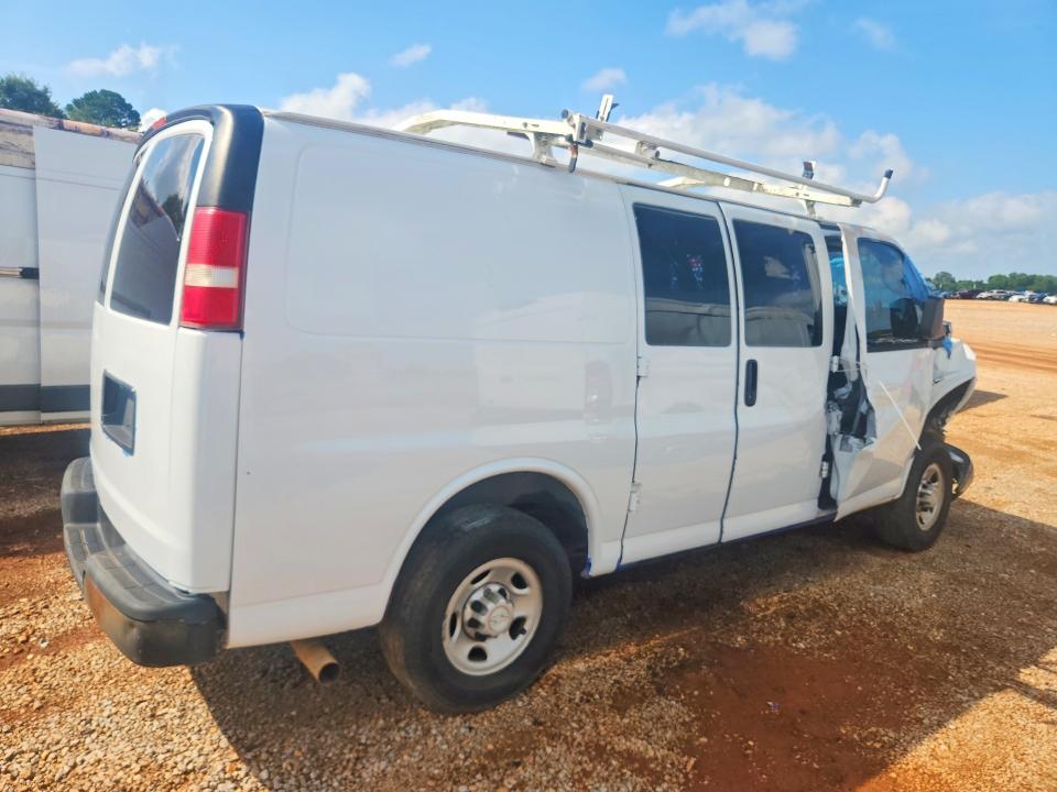 Auction sale of the 2015 Chevrolet Express G2500, vin: 1GCWGFCF4F1235531, lot number: 60707035