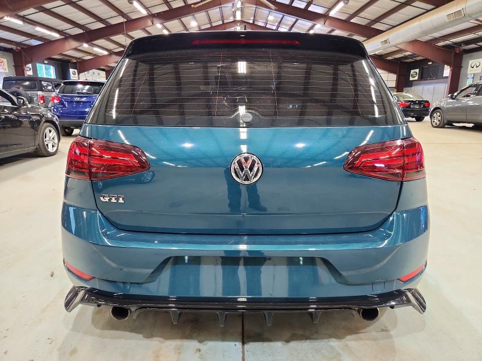 57585006 :رقم المزاد ، 3VW547AU1JM255062 vin ، 2018 Volkswagen Gti مزاد بيع