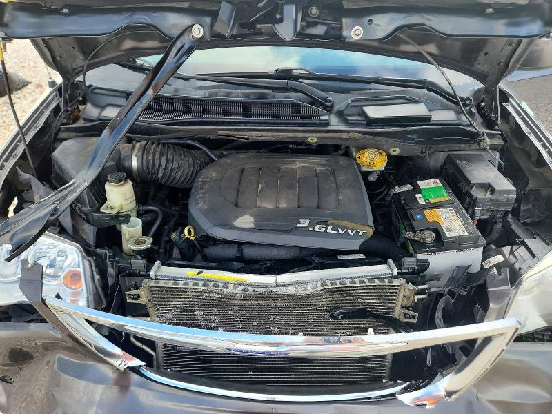 2015 Chrysler Town & Country მანქანა იყიდება აუქციონზე, vin: 2C4RC1BG4FR544613, აუქციონის ნომერი: 56857546