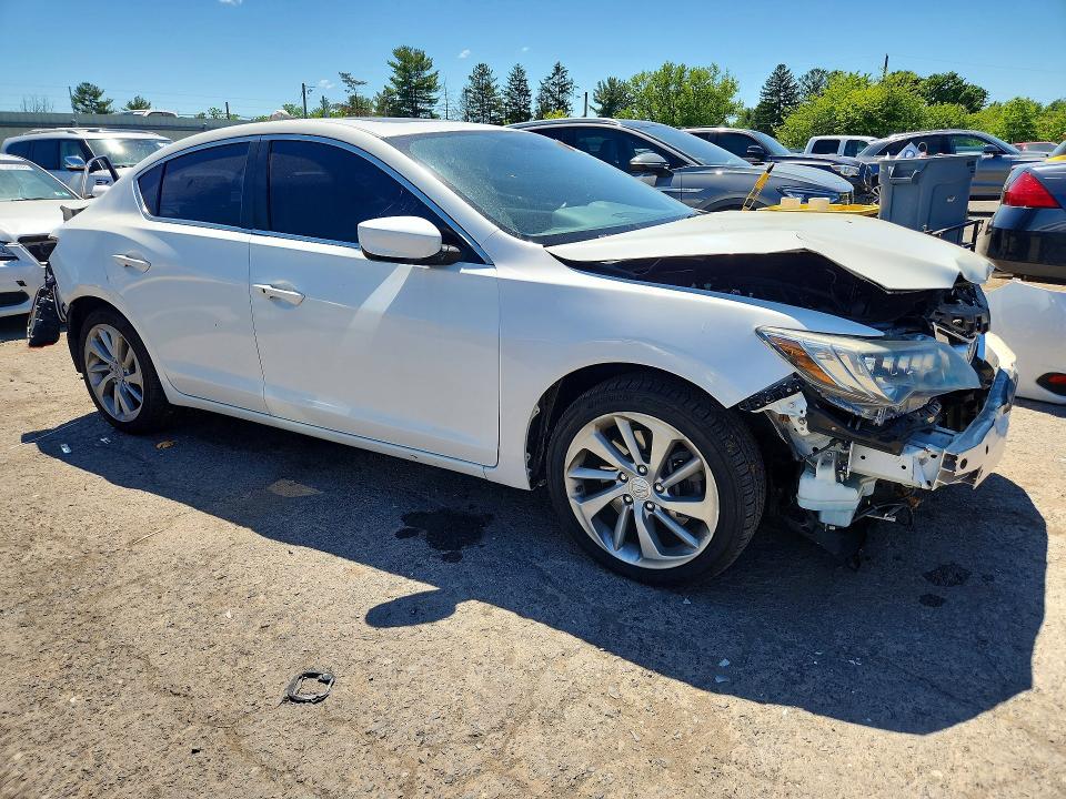 55882526 :رقم المزاد ، 19UDE2F37JA007198 vin ، 2018 Acura Ilx مزاد بيع