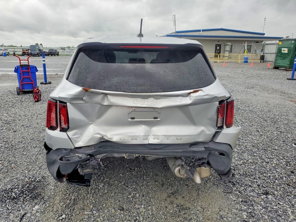 Продажа на аукционе авто 2022 Kia Sorento, vin: 5XYRG4LC2NG088163, номер лота: 57400346