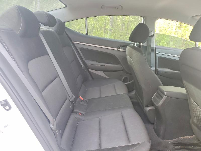 Auction sale of the 2017 Hyundai Elantra, vin: KMHD84LF1HU304469, lot number: 56121306