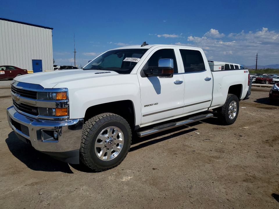 56172996 :رقم المزاد ، 1GC1KWE89FF659555 vin ، 2015 Chevrolet Silverado مزاد بيع