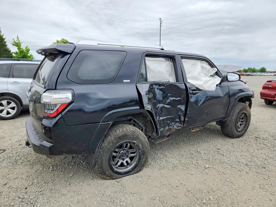 55609446 :رقم المزاد ، JTEBU5JRXJ5546831 vin ، 2018 Toyota 4runner مزاد بيع