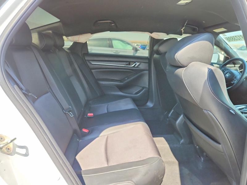 Продажа на аукционе авто 2019 Honda Accord, vin: 1HGCV1F38KA081639, номер лота: 58123886