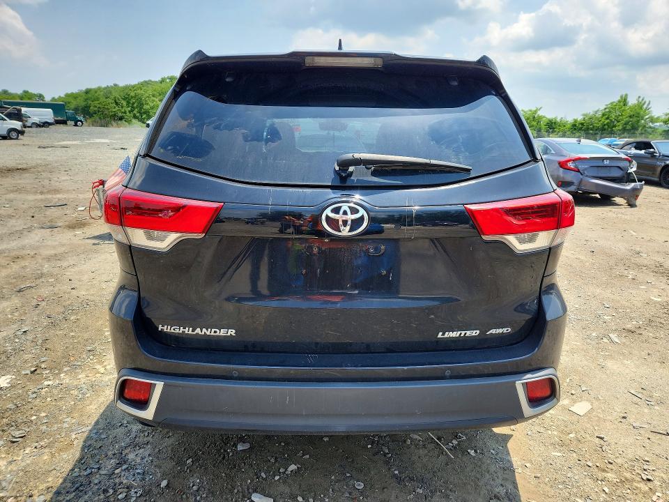 2017 Toyota Highlander მანქანა იყიდება აუქციონზე, vin: 5TDDZRFH0HS421203, აუქციონის ნომერი: 56825146