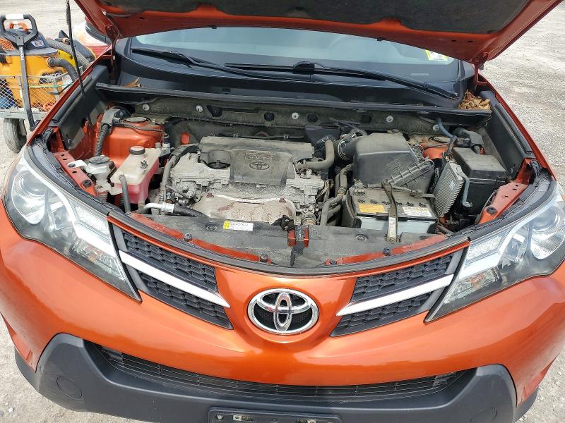 2015 Toyota Rav4 მანქანა იყიდება აუქციონზე, vin: JTMRFREV4FD159605, აუქციონის ნომერი: 58985336