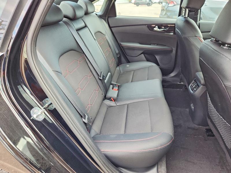 57484646 :رقم المزاد ، 3KPF44AC5RE832601 vin ، 2024 Kia Forte مزاد بيع