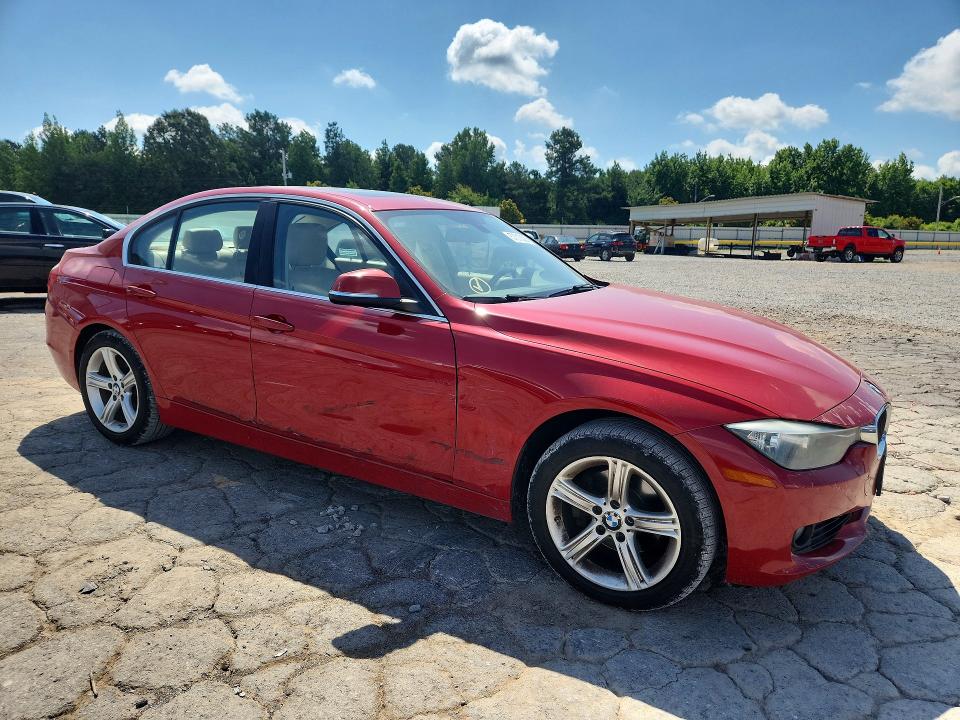 2015 Bmw 328 მანქანა იყიდება აუქციონზე, vin: WBA3B3C59FJ983776, აუქციონის ნომერი: 57013306