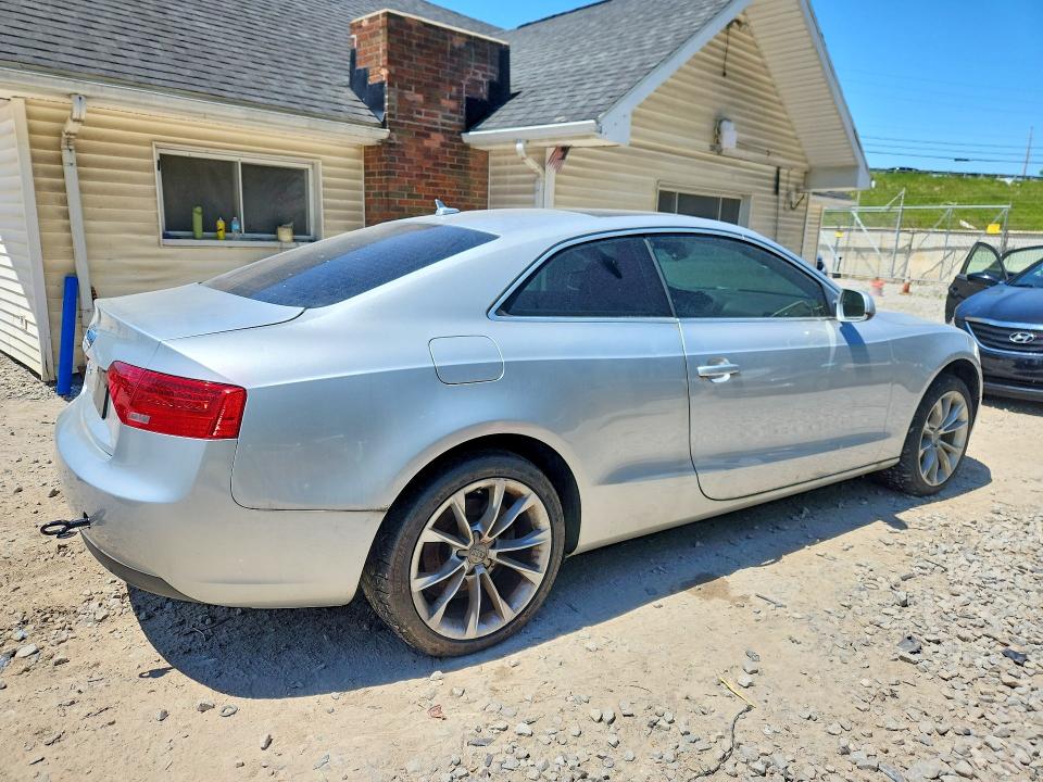 Aukcja sprzedaży 2013 Audi A5, vin: WAULFAFRXDA001158, numer aukcji: 55242336