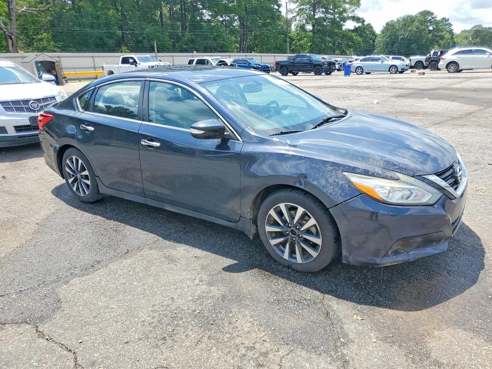 Aukcja sprzedaży 2017 Nissan Altima, vin: 1N4AL3AP5HC273217, numer aukcji: 58584046