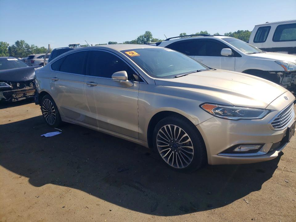 54826116 :رقم المزاد ، 3FA6P0T91HR136462 vin ، 2017 Ford Fusion مزاد بيع