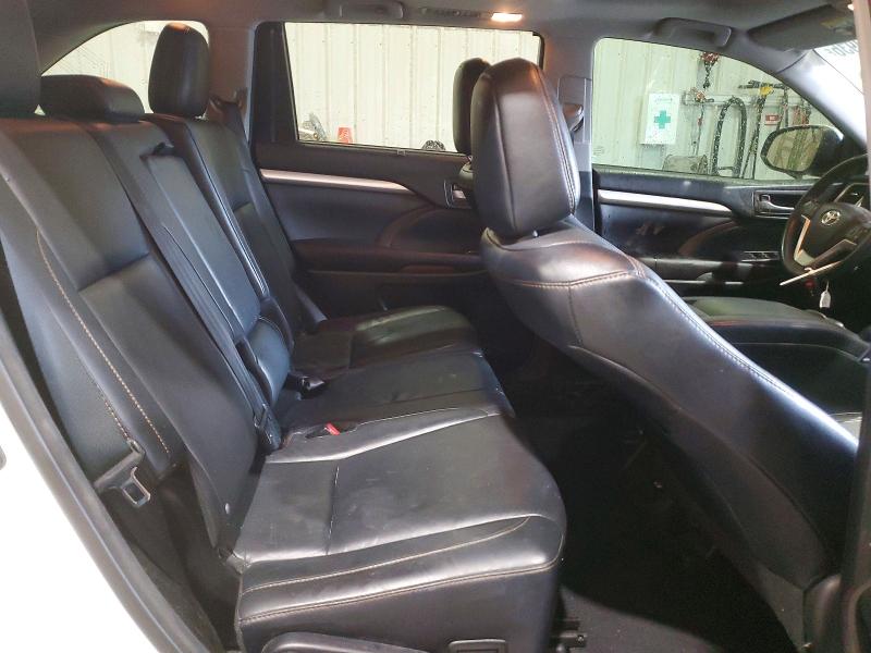 Продажа на аукционе авто 2016 Toyota Highlander, vin: 5TDJKRFH5GS352661, номер лота: 57730936