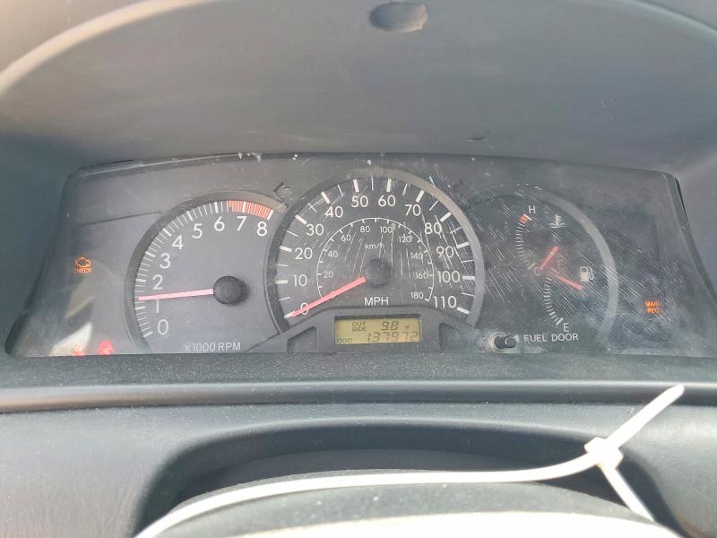 2004 Toyota Corolla მანქანა იყიდება აუქციონზე, vin: 1NXBR32E24Z215995, აუქციონის ნომერი: 58832706