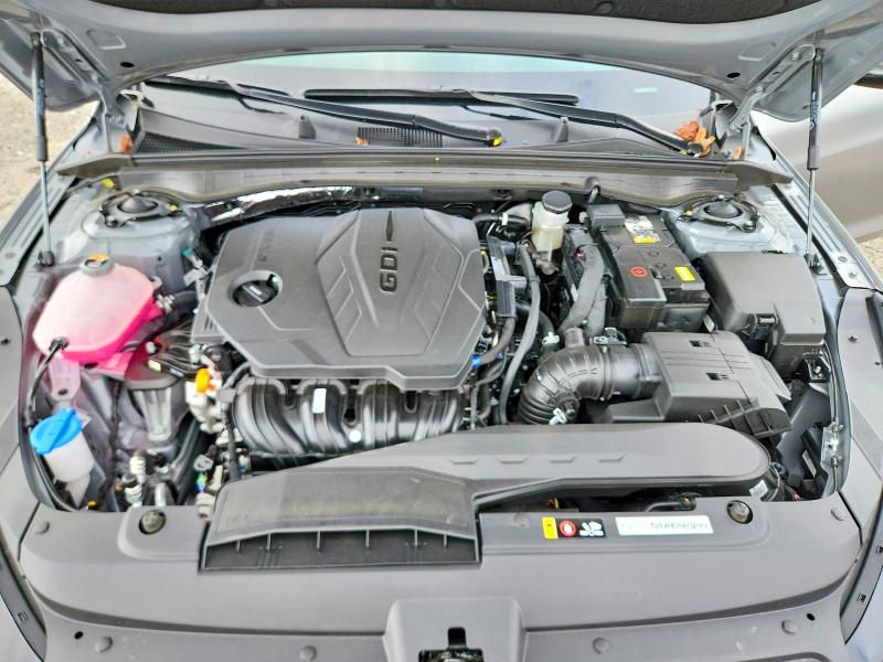 2026 Kia K5 მანქანა იყიდება აუქციონზე, vin: KNAG64J72T5450320, აუქციონის ნომერი: 58064396