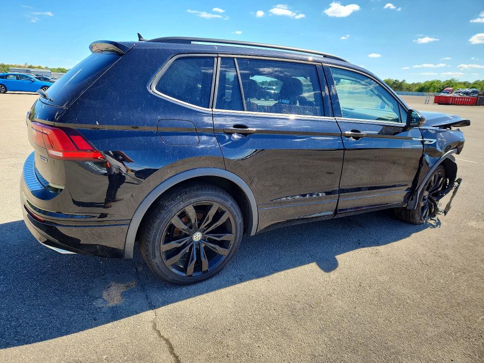 56989596 :رقم المزاد ، 3VV2B7AX1MM114407 vin ، 2021 Volkswagen Tiguan مزاد بيع