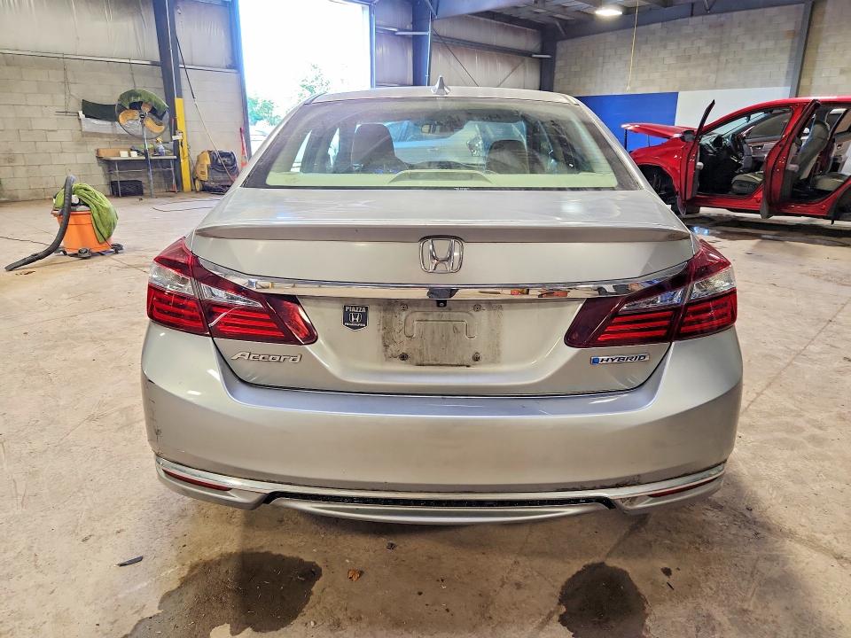 Продаж на аукціоні авто 2017 Honda Accord, vin: JHMCR6F38HC019122, номер лоту: 55911576