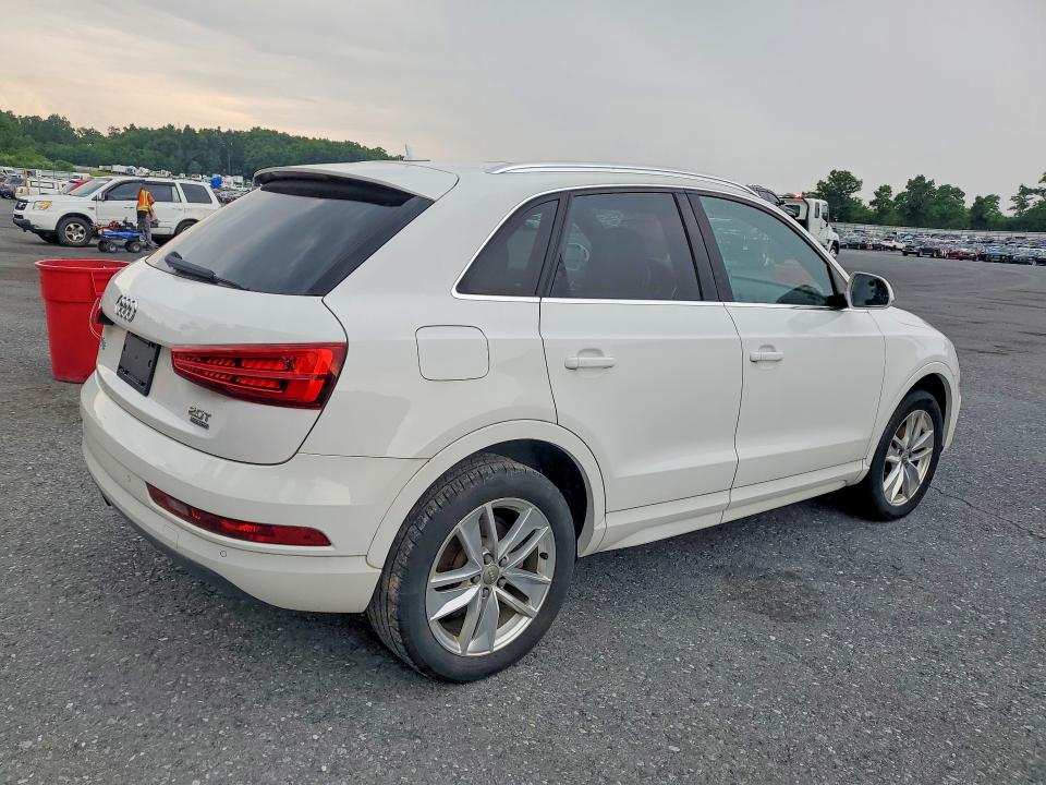 Продажа на аукционе авто 2016 Audi Q3, vin: WA1EFCFS7GR021409, номер лота: 58510966