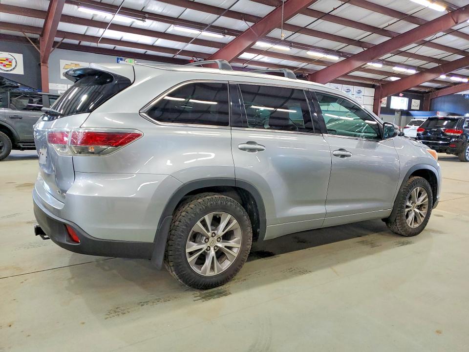 57672526 :رقم المزاد ، 5TDJKRFH1ES067839 vin ، 2014 Toyota Highlander مزاد بيع
