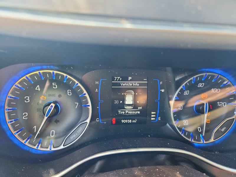 2018 Chrysler Pacifica მანქანა იყიდება აუქციონზე, vin: 2C4RC1BG7JR141895, აუქციონის ნომერი: 58514786