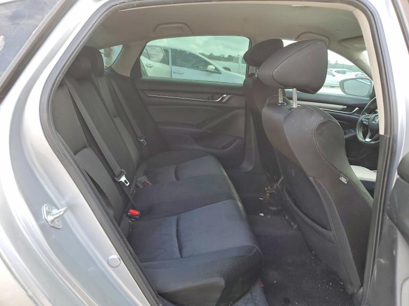 56000486 :رقم المزاد ، 1HGCV1F18MA051932 vin ، 2021 Honda Accord مزاد بيع