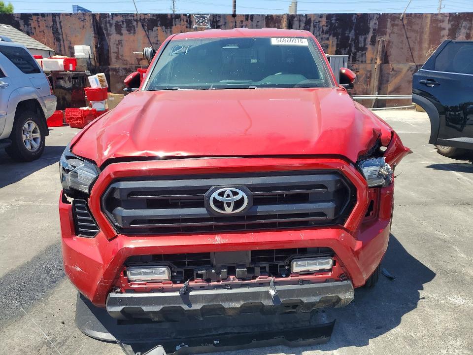 56860976 :رقم المزاد ، 3TYLB5JN2ST095986 vin ، 2025 Toyota Tacoma مزاد بيع