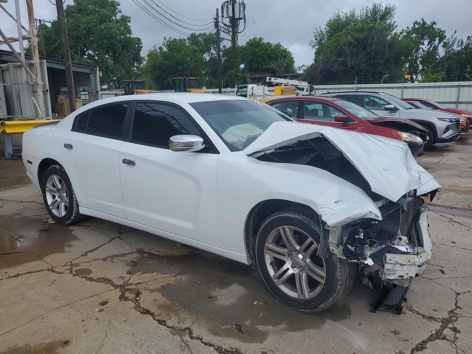 57524316 :رقم المزاد ، 2B3CL3CG1BH507374 vin ، 2011 Dodge Charger مزاد بيع