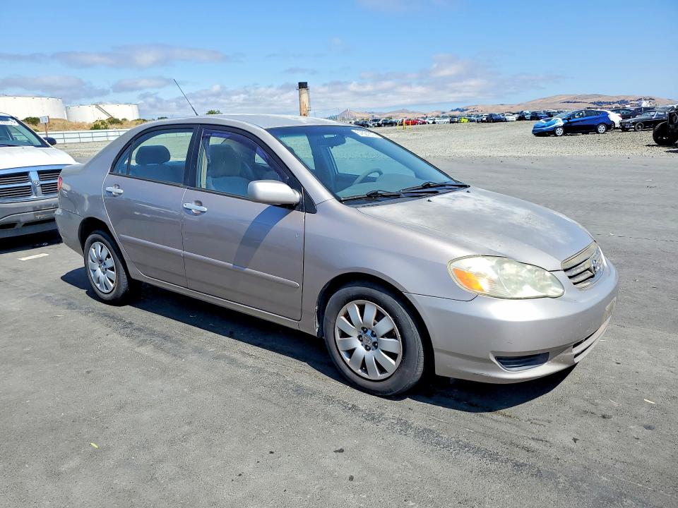 57621676 :رقم المزاد ، 1NXBR32E33Z109103 vin ، 2003 Toyota Corolla مزاد بيع