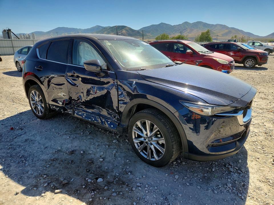 57232046 :رقم المزاد ، JM3KFBDM3M0404875 vin ، 2021 Mazda Cx-5 مزاد بيع