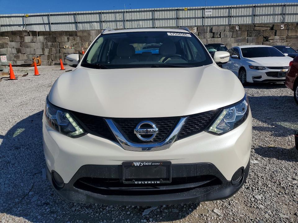 2017 Nissan Rogue Sport მანქანა იყიდება აუქციონზე, vin: JN1BJ1CRXHW101130, აუქციონის ნომერი: 57558586