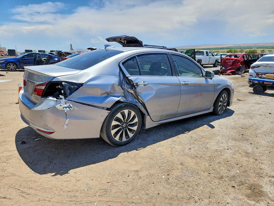 2017 Honda Accord მანქანა იყიდება აუქციონზე, vin: JHMCR6F78HC011590, აუქციონის ნომერი: 55714076