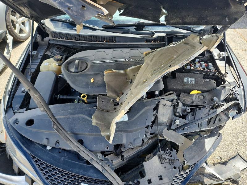 Продаж на аукціоні авто 2015 Chrysler 200, vin: 1C3CCCDG6FN610417, номер лоту: 56036686