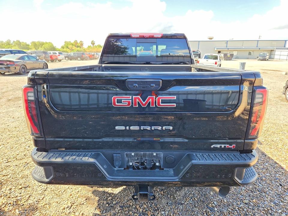 56700096 :رقم المزاد ، 1GT4UPEY5TF106118 vin ، 2026 Gmc Sierra مزاد بيع