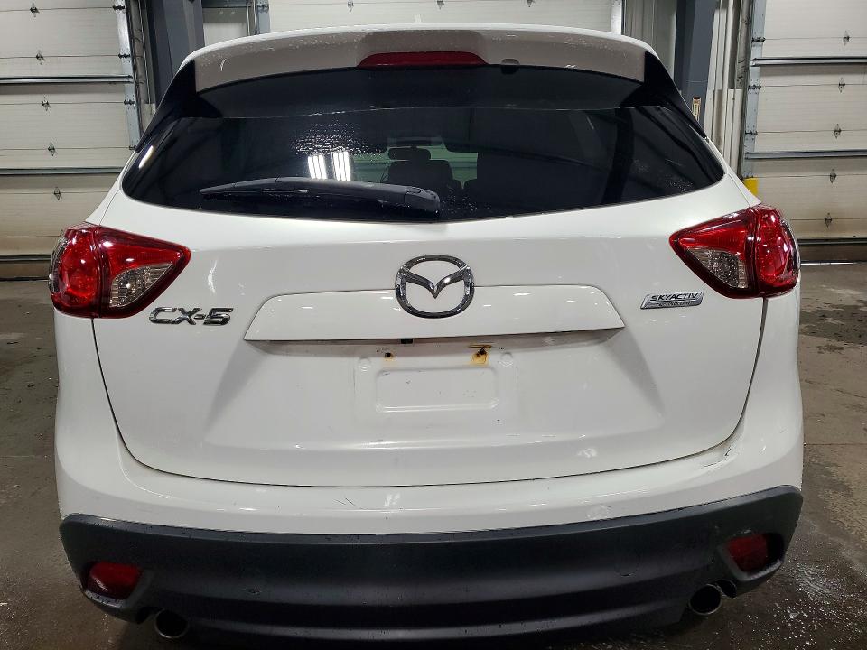 57381106 :رقم المزاد ، JM3KE2CY0G0692821 vin ، 2016 Mazda Cx-5 مزاد بيع
