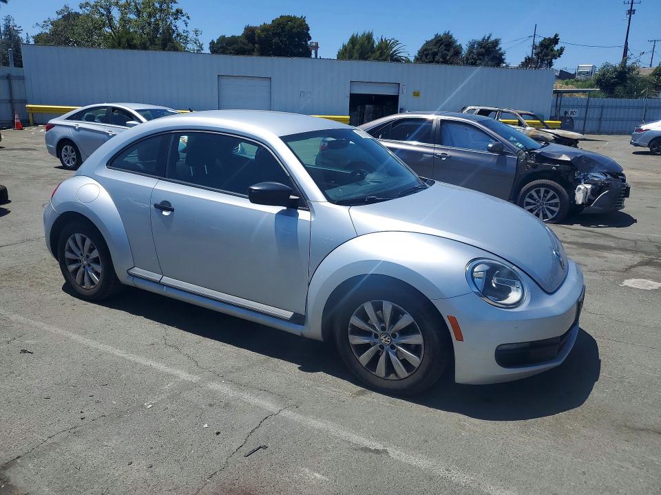 Auction sale of the 2013 Volkswagen Beetle, vin: 3VWFP7ATXDM646878, lot number: 85995465