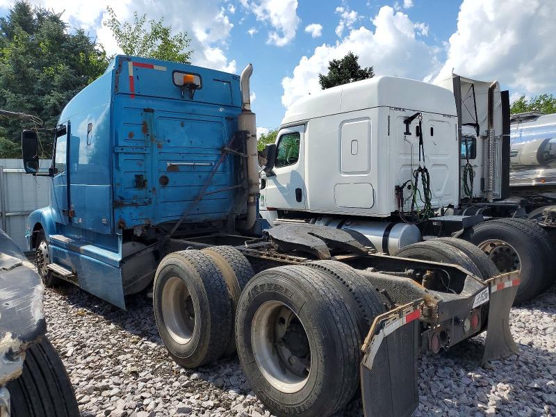 58588286 :رقم المزاد ، 4VG7DAGH4WN755028 vin ، 1998 Volvo Vnl مزاد بيع