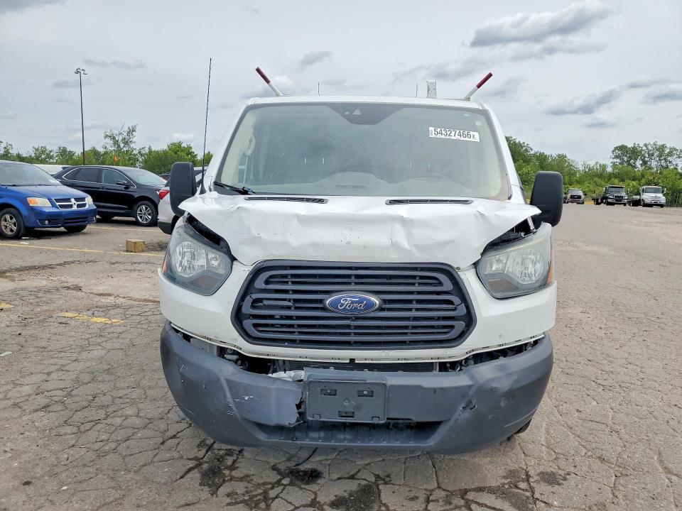 54327466 :رقم المزاد ، 1FTYE1ZM8GKA16459 vin ، 2016 Ford Transit مزاد بيع