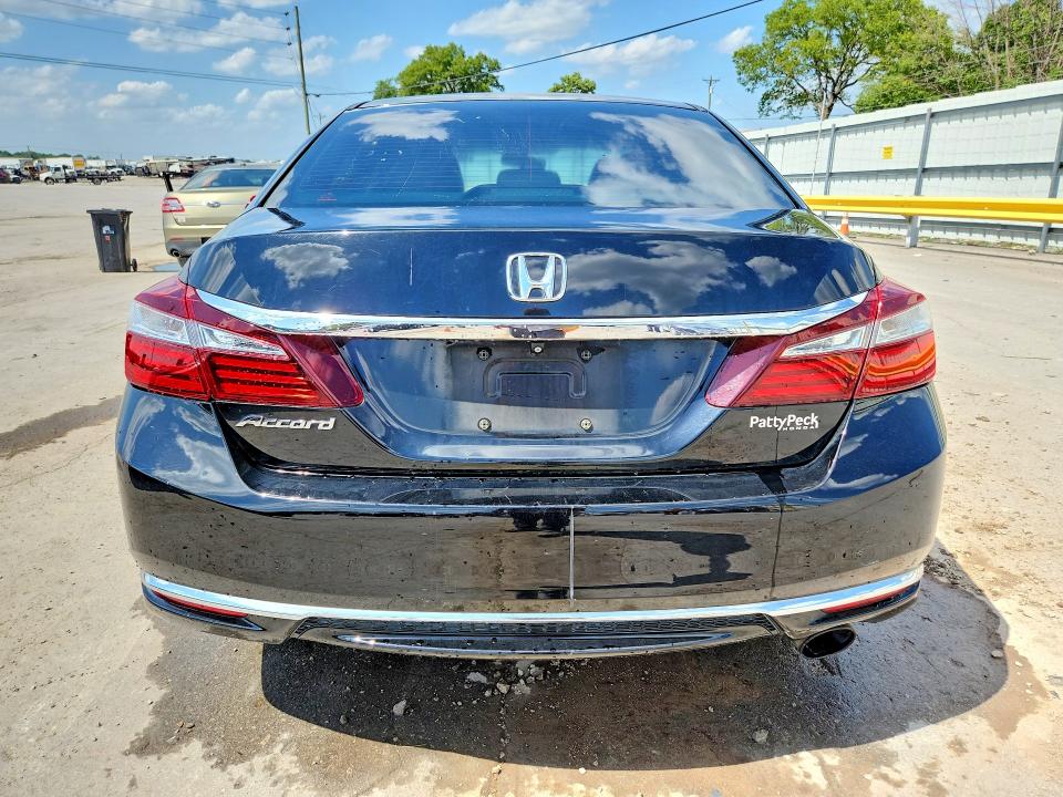 59245536 :رقم المزاد ، 1HGCR2F30GA247945 vin ، 2016 Honda Accord مزاد بيع