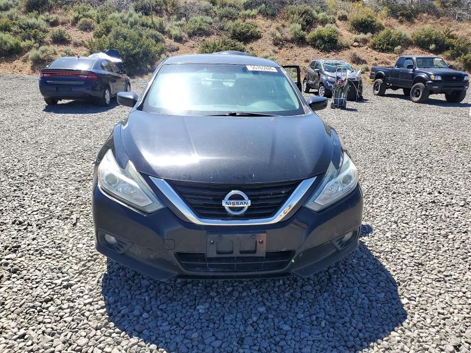55765926 :رقم المزاد ، 1N4AL3APXHC289218 vin ، 2017 Nissan Altima مزاد بيع