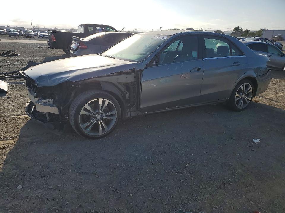 55592416 :رقم المزاد ، WDDHF5KB8FB090143 vin ، 2015 Mercedes-benz E مزاد بيع