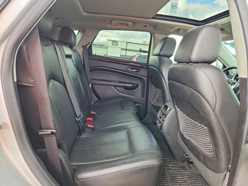 57704296 :رقم المزاد ، 3GYFNGE30FS585181 vin ، 2015 Cadillac Srx مزاد بيع