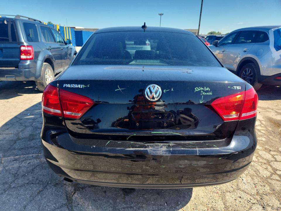 57812836 :رقم المزاد ، 1VWAT7A33FC114558 vin ، 2015 Volkswagen Passat مزاد بيع